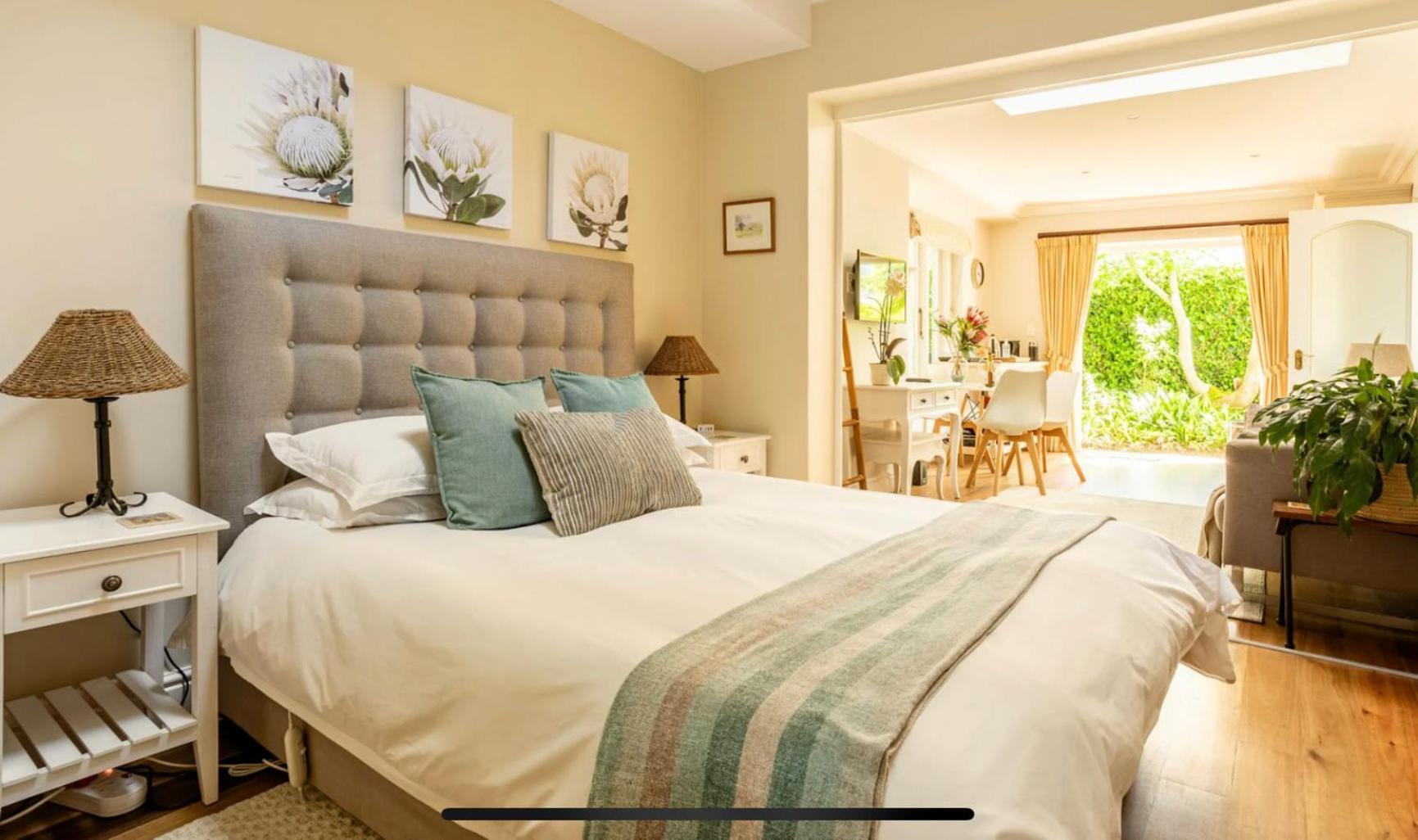 Guest Suite - Leafy Constantia Guest House Cape Town Exterior foto