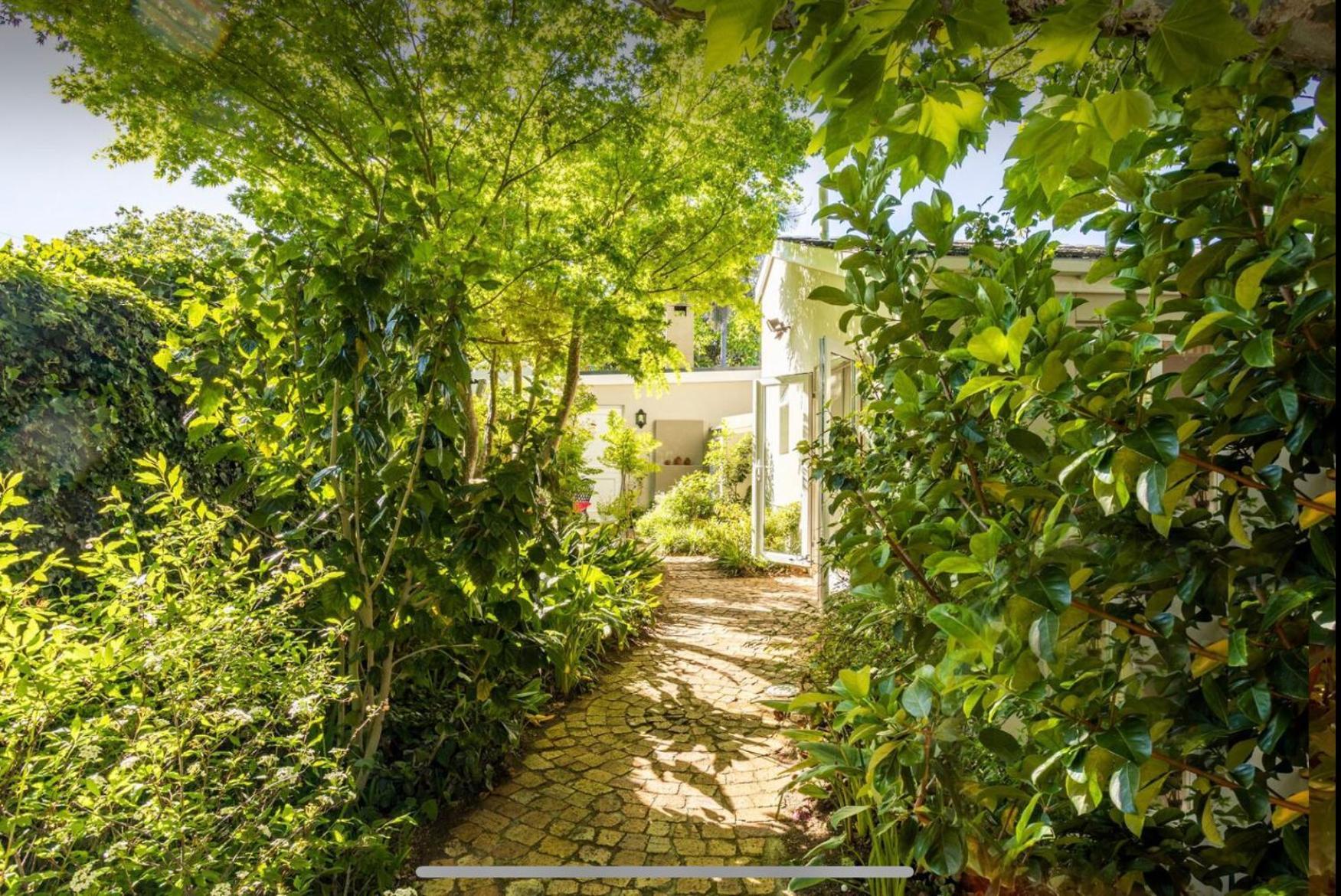 Guest Suite - Leafy Constantia Guest House Cape Town Exterior foto